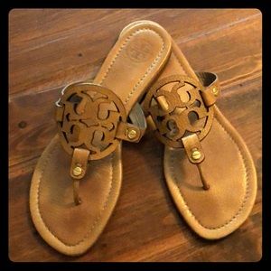 🎀USED🎀 Tory Burch Leather Flip Flops